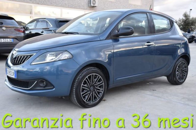 Lancia Ypsilon 1.0 FireFly 5 porte S&S Hybrid Gold Plus