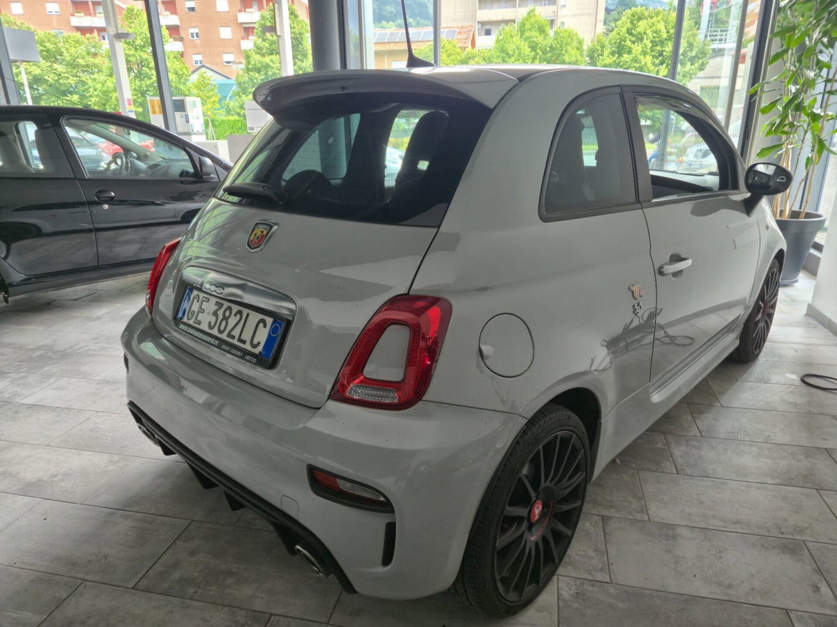 Abarth 595 595 1.4 Turbo T-Jet 145 CV (2)