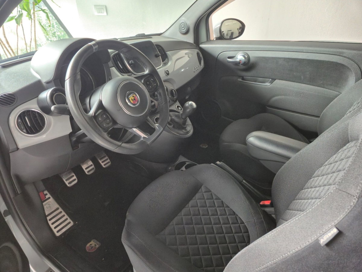 Abarth 595 595 1.4 Turbo T-Jet 145 CV (4)