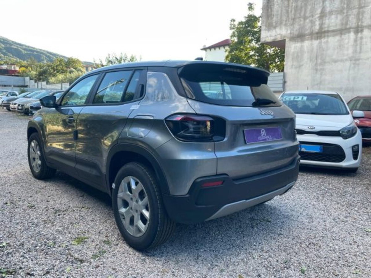 Jeep Avenger 1.2 turbo Altitude fwd 100cv (7)