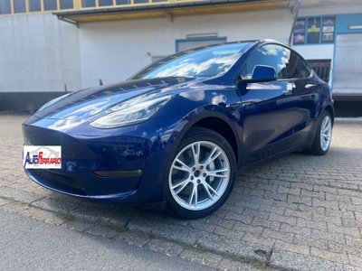Tesla Model Y Long Range awd (5)