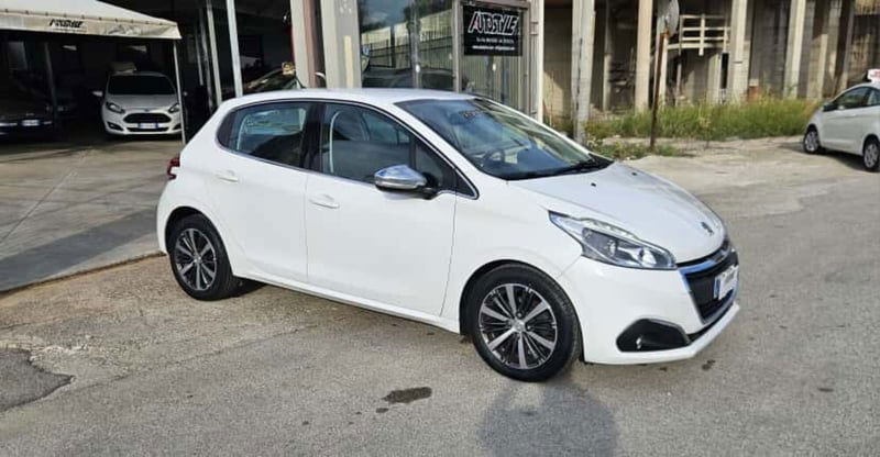 Peugeot 208 75 5 porte Allure