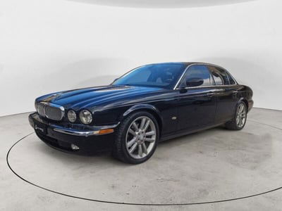 Jaguar XJ 2.7 D V6 cat Executive usata