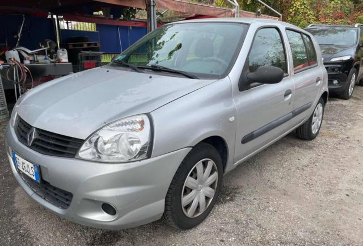 Renault Clio Storia 1.2 5 porte GPL Confort