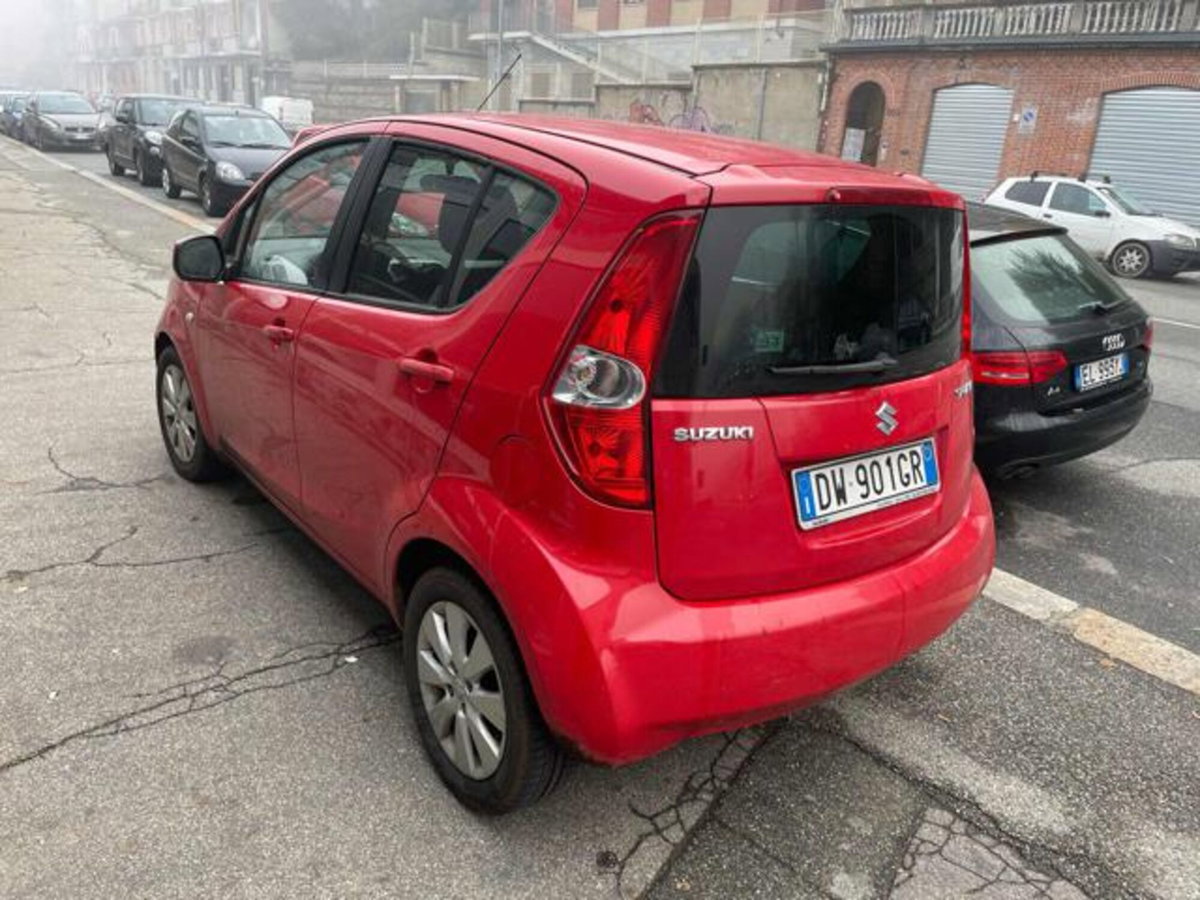 Suzuki Splash 1.0 L (6)