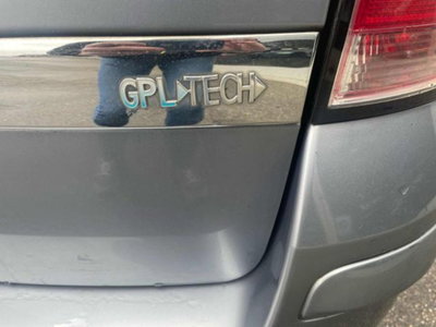 Opel Astra 1.4 16V GPL-TECH 5 porte Enjoy (6)