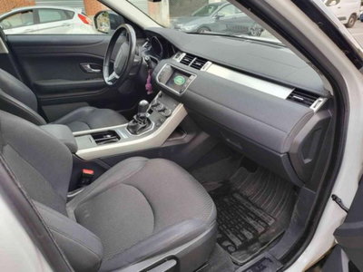 Land Rover Range Rover Evoque 2.0 eD4 5p. Pure (6)