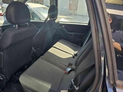 Opel Meriva 1.6 16V Cosmo (10)