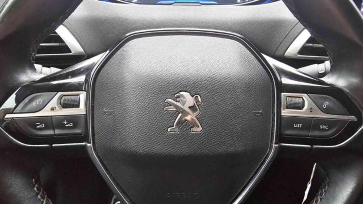 Peugeot 5008 PureTech Turbo 130 S&S Active Business (19)