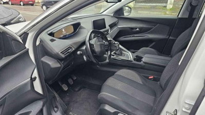 Peugeot 5008 PureTech Turbo 130 S&S Active Business (7)