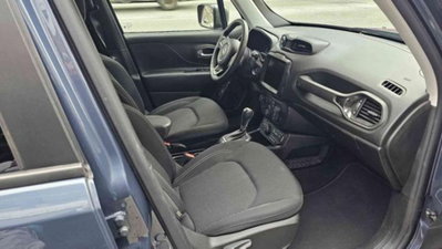Jeep Renegade 1.3 T4 190CV PHEV 4xe AT6 Limited (7)