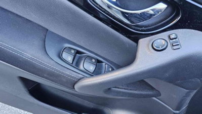 Nissan Qashqai 1.3 DIG-T 140 CV Business (17)