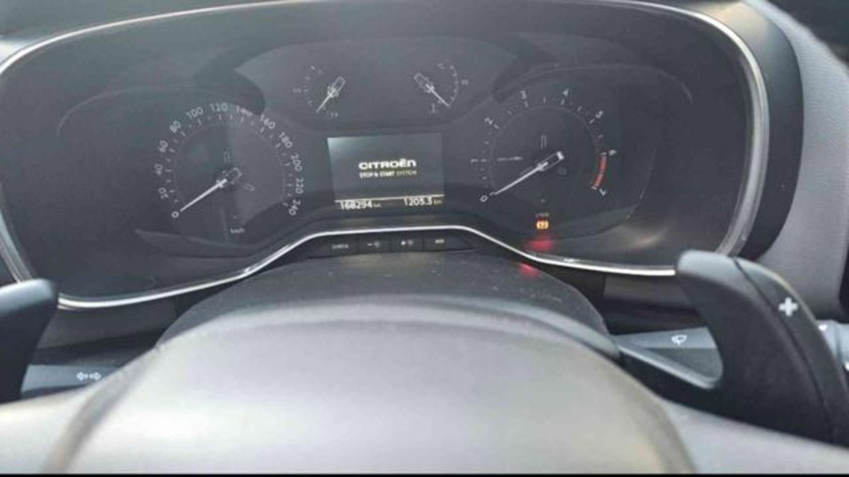 Citroen C5 Aircross Aircross BlueHDi 130 S&S EAT8 Business (14)