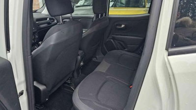 Jeep Renegade 1.6 Mjt DDCT 120 CV Limited (7)