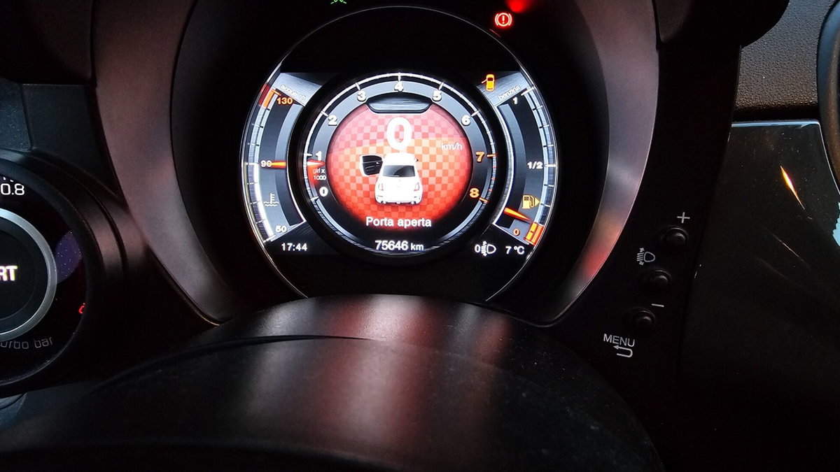 Abarth 595 595 1.4 Turbo T-Jet 145 CV (10)