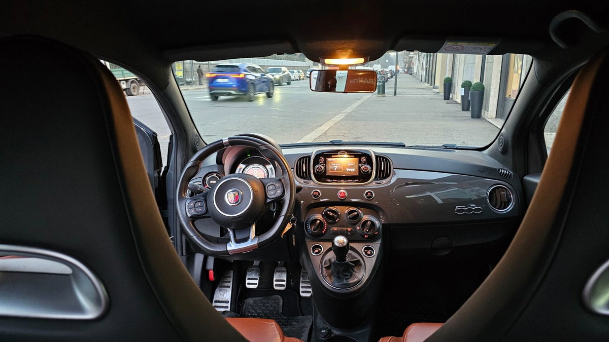 Abarth 595 595 1.4 Turbo T-Jet 145 CV (14)