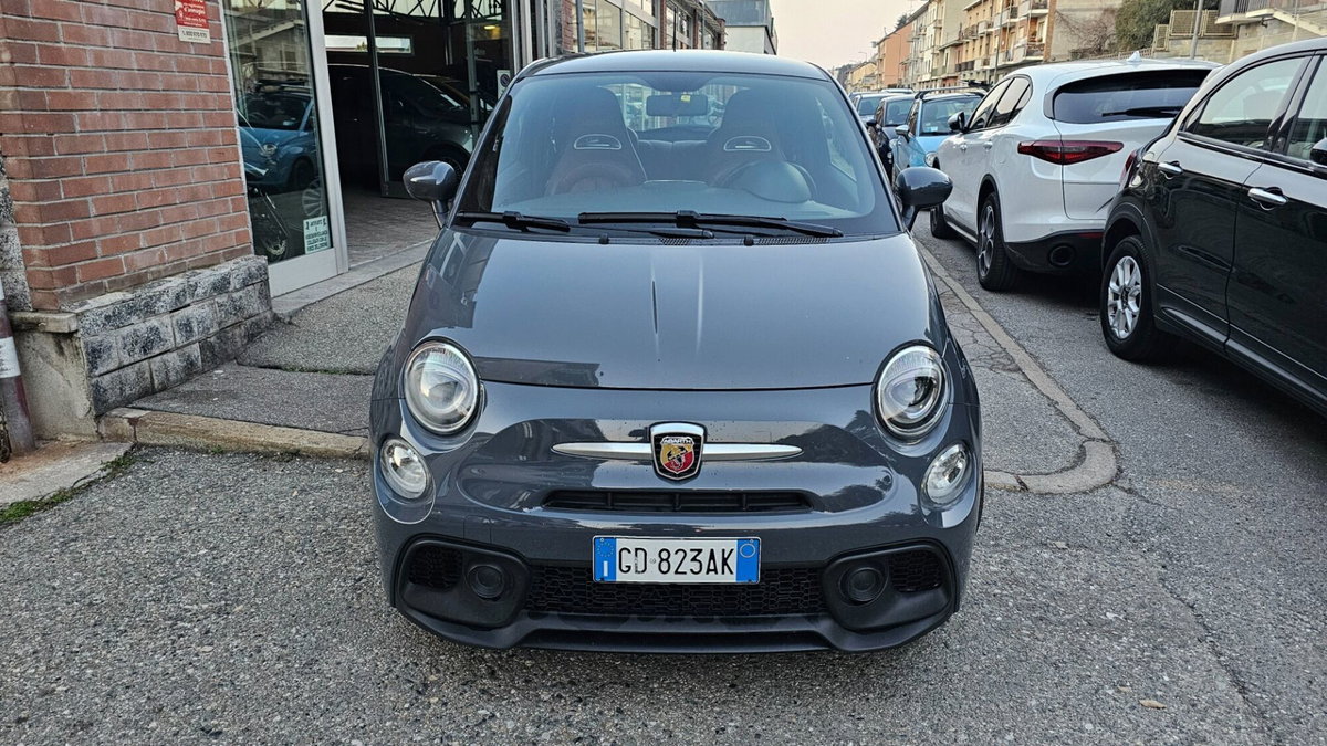 Abarth 595 595 1.4 Turbo T-Jet 145 CV (2)