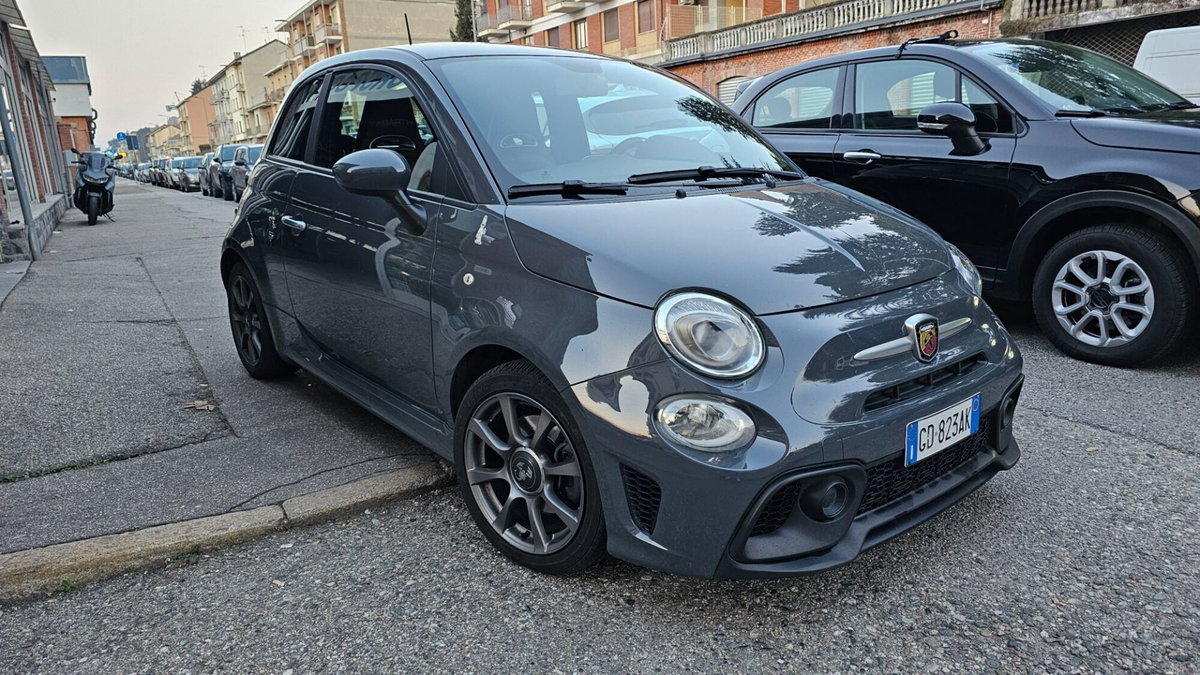 Abarth 595 595 1.4 Turbo T-Jet 145 CV (3)