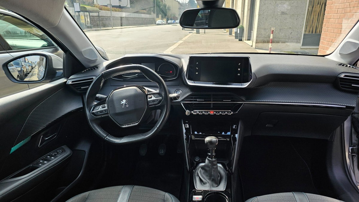 Peugeot 208 PureTech 100 Stop&Start EAT8 5 porte Allure Navi Pack (10)