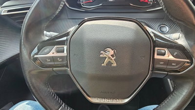 Peugeot 208 PureTech 100 Stop&Start EAT8 5 porte Allure Navi Pack (16)
