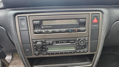Volkswagen Passat Variant 1.9 TDI/130 CV cat C.line (12)