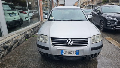 Volkswagen Passat Variant 1.9 TDI/130 CV cat C.line (2)