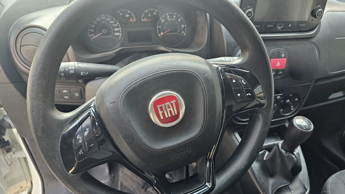 Fiat Fiorino Furgone cargo 1.3 mjt 95cv SX (10)