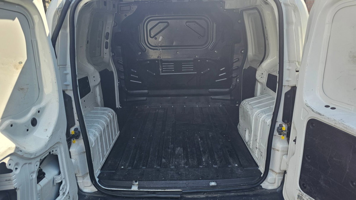 Fiat Fiorino Furgone cargo 1.3 mjt 95cv SX (7)