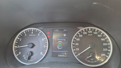 Nissan Juke 1.0 dig-t Acenta 114cv (14)