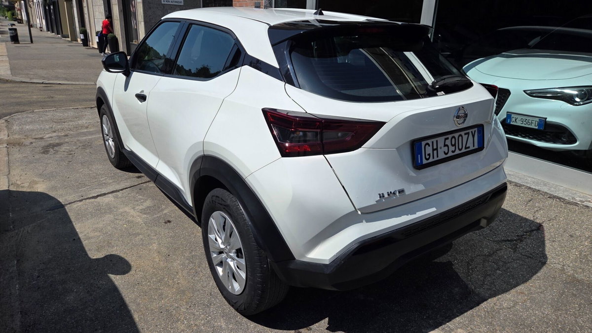 Nissan Juke 1.0 dig-t Acenta 114cv (5)
