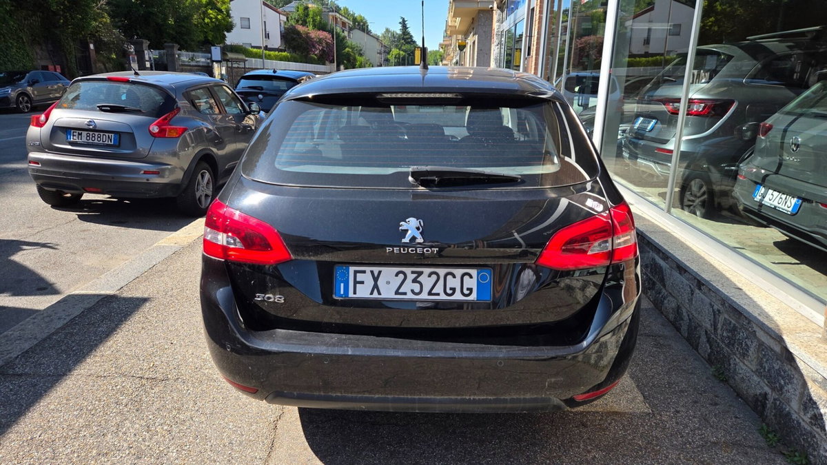Peugeot 308 SW BlueHDi 130 S&S Active (3)