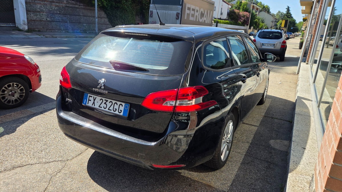 Peugeot 308 SW BlueHDi 130 S&S Active (4)
