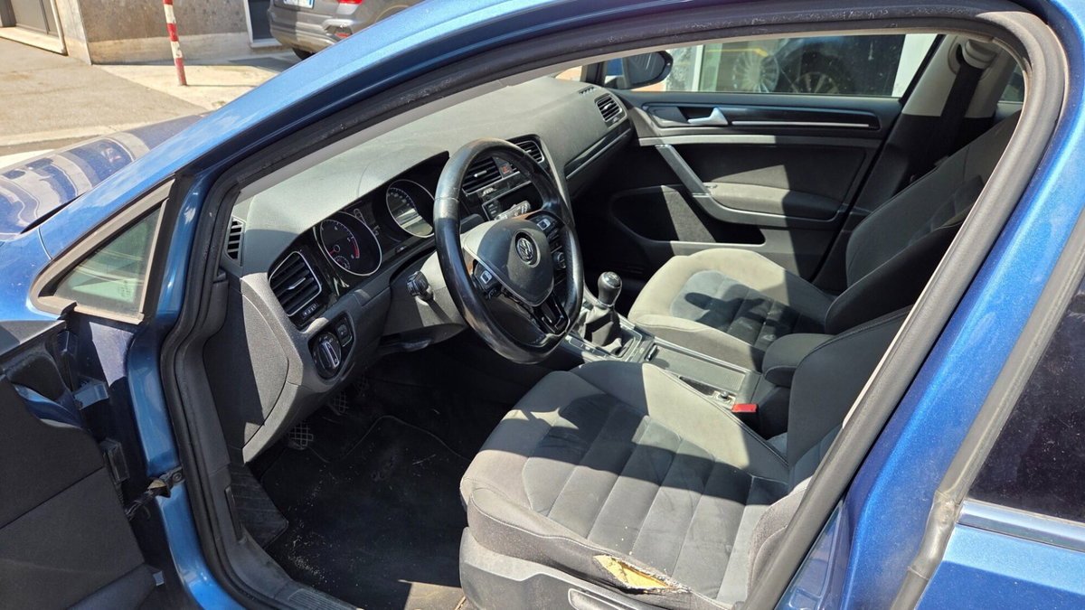 Volkswagen Golf Variant 1.6 TDI 110 CV Highline BlueMotion Tech. (6)