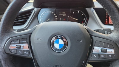 BMW Serie 1 116d 2.0 116CV cat 5 porte Attiva DPF (15)