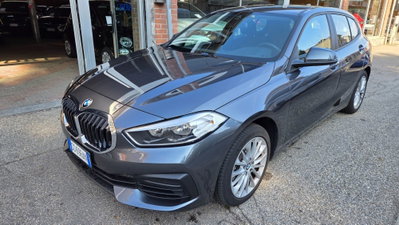 BMW Serie 1 116d 2.0 116CV cat 5 porte Attiva DPF (3)