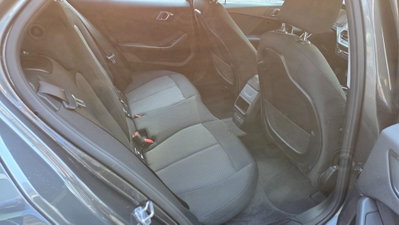 BMW Serie 1 116d 2.0 116CV cat 5 porte Attiva DPF (9)