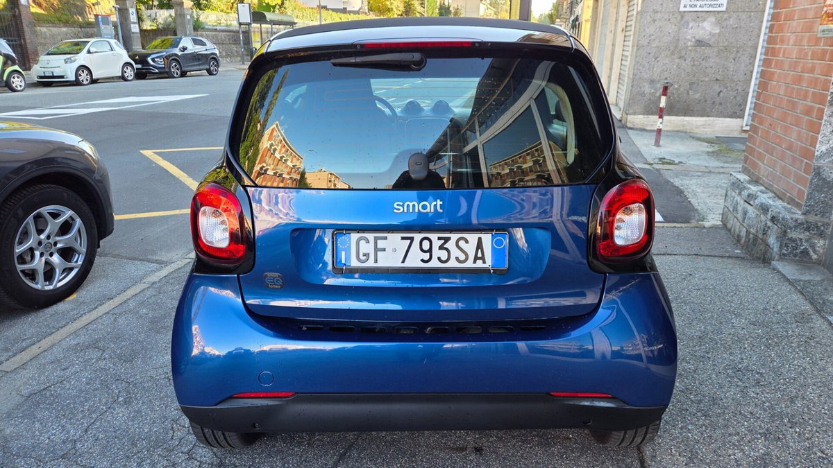 smart Fortwo eq Pure 22kW (5)