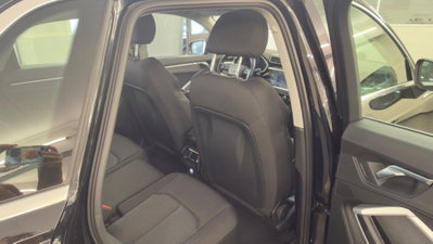Audi Q3 35 TDI quattro S tronic Business Advanced (3)