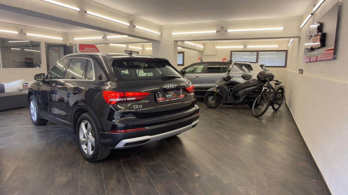 Audi Q3 35 TDI quattro S tronic Business Advanced (7)