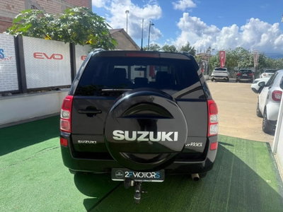 Suzuki Grand Vitara 1.9 DDiS 5 porte Executive (3)