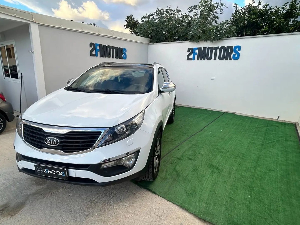 Kia Sportage 1.7 CRDI VGT 2WD Class (2)