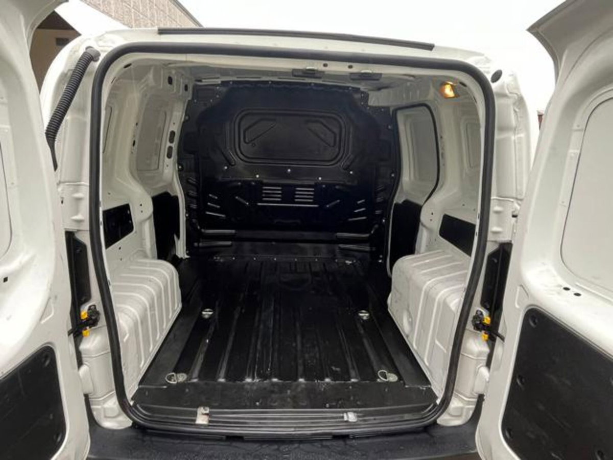 Fiat Fiorino QUBO 1.3 MJT 95CV SX (N1) (12)