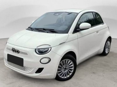 Fiat 500e Action Berlina 23,65 kWh (2)