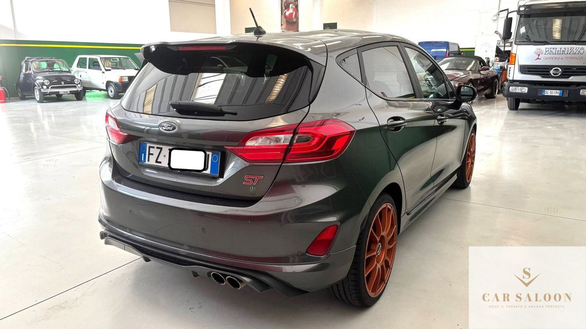Ford Fiesta 1.5 Ecoboost 200 CV 5 porte ST (4)