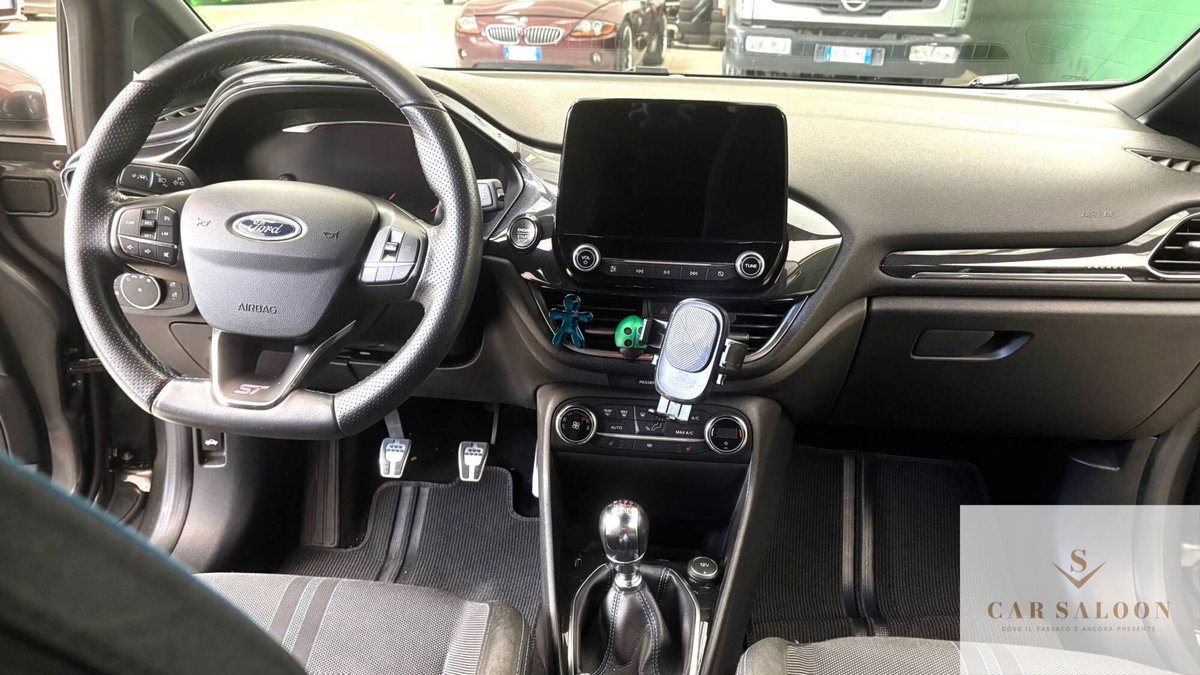 Ford Fiesta 1.5 Ecoboost 200 CV 5 porte ST (8)
