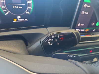 Volkswagen Tiguan 2.0 tdi Elegance 150cv dsg (15)