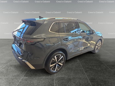 Volkswagen Tiguan 2.0 tdi Elegance 150cv dsg (2)