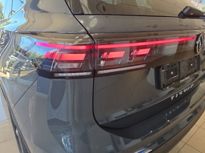 Volkswagen Tiguan 2.0 tdi Elegance 150cv dsg (6)