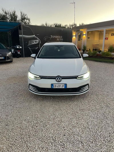 Volkswagen Golf 2.0 TDI 150 CV DSG SCR Life usata