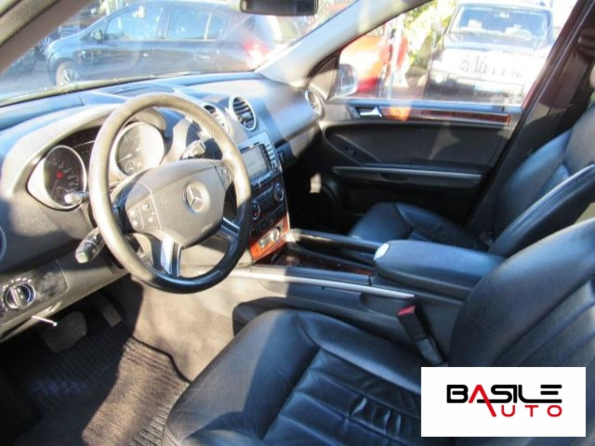Mercedes-Benz Classe ML 320 CDI Offroad Pro (7)